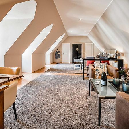 Residenz Weingut Schloss Reinhartshausen Bed & Breakfast Eltville am Rhein Dış mekan fotoğraf