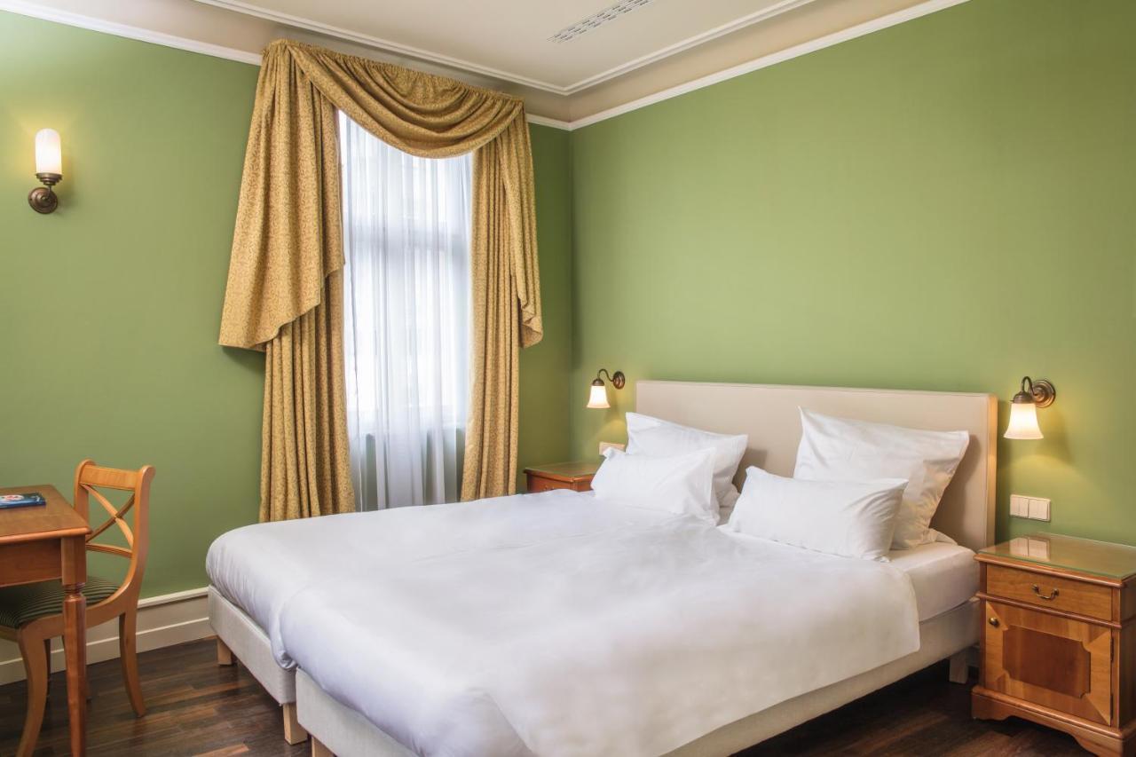 Residenz Weingut Schloss Reinhartshausen Bed & Breakfast Eltville am Rhein Dış mekan fotoğraf